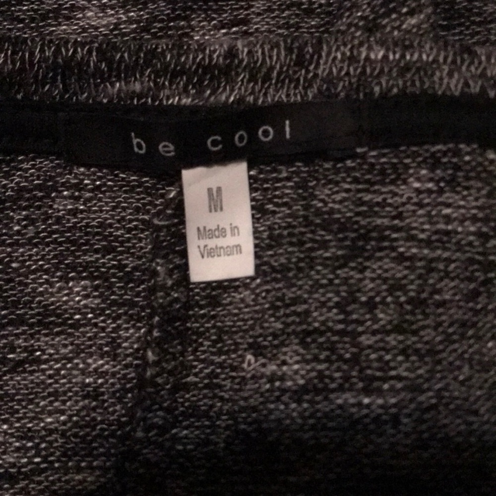 Gray Top - Picture 4 of 5